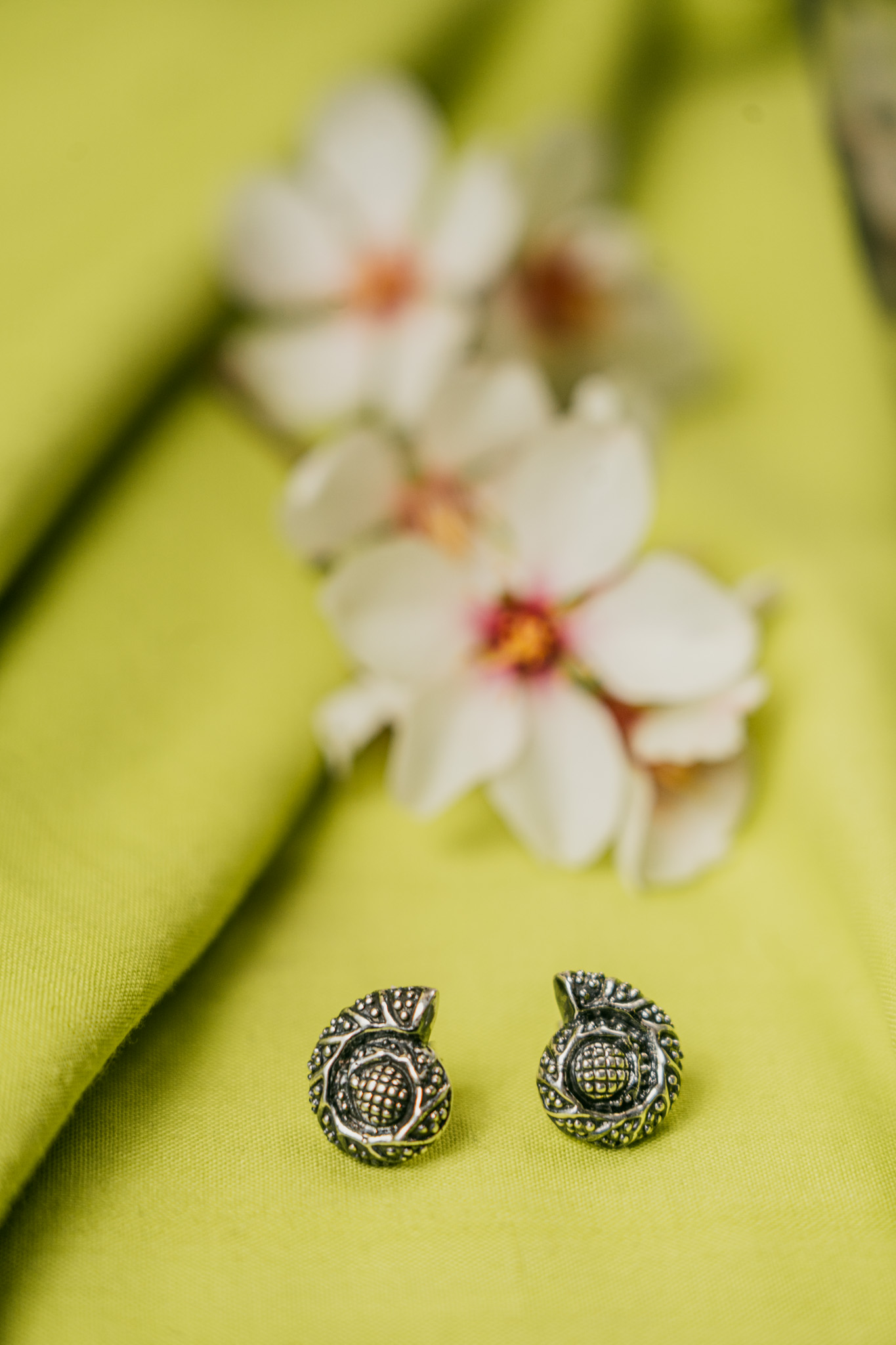 earring-silver254 ΣΚΟΥΛΑΡΙΚΙ ΑΣΗΜΕΝΙΟ 925 29 ΕΥΡΩ - Image 1